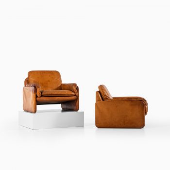 De Sede DS-61 easy chairs in brown leather at Studio Schalling