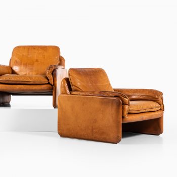 De Sede DS-61 easy chairs in brown leather at Studio Schalling