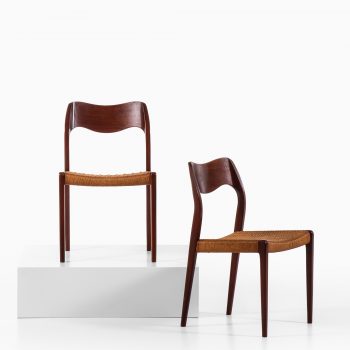 Niels O. Møller dining chairs model 71 at Studio Schalling