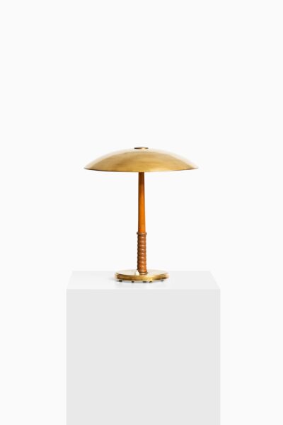 Rare table lamp by Böhlmarks in brass at Studio Schalling