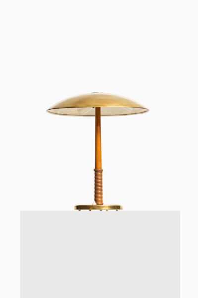 Rare table lamp by Böhlmarks in brass at Studio Schalling