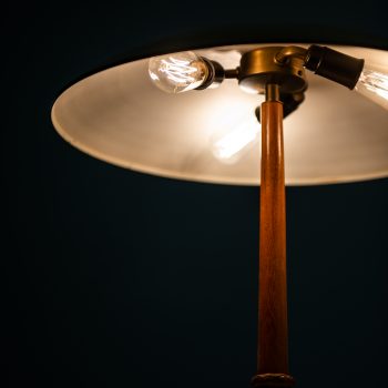 Rare table lamp by Böhlmarks in brass at Studio Schalling