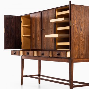 Helge Vestergaard Jensen cabinet in rosewood at Studio Schalling