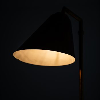 Frits Schlegel table lamp model B29 in brass at Studio Schalling