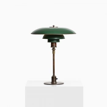Poul Henningsen table lamp model PH-4/3 at Studio Schalling