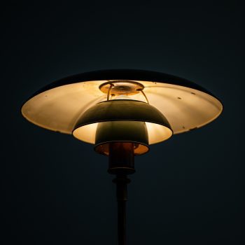 Poul Henningsen table lamp model PH-4/3 at Studio Schalling