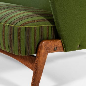 Arne Hovmand-Olsen sofa model 480 in oak at Studio Schalling