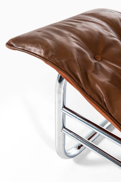 Easy chair in chromed steel and leather at Studio Schalling