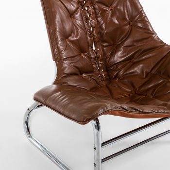 Easy chair in chromed steel and leather at Studio Schalling
