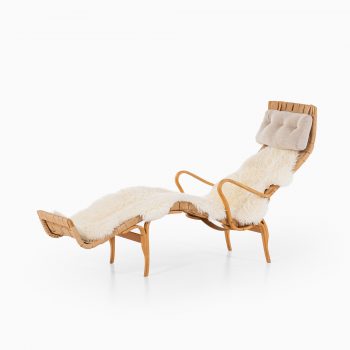 Bruno Mathsson lounge chair model Pernilla 3 at Studio Schalling