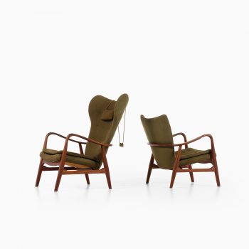 Ib Madsen & Acton Schubell easy chairs in teak at Studio Schalling