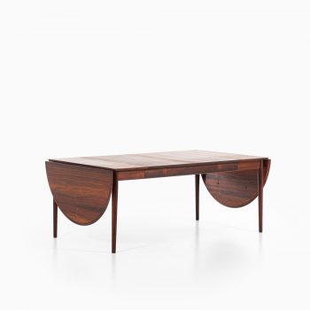 Arne Vodder dining table model 227 in rosewood at Studio Schalling