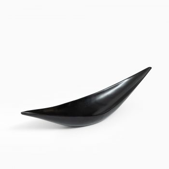 Black lacquered wooden bowl at Studio Schalling
