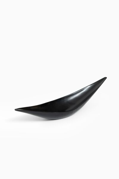 Black lacquered wooden bowl at Studio Schalling