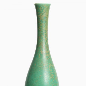 Carl-Harry Stålhane ceramic vase in green glaze at Studio Schalling