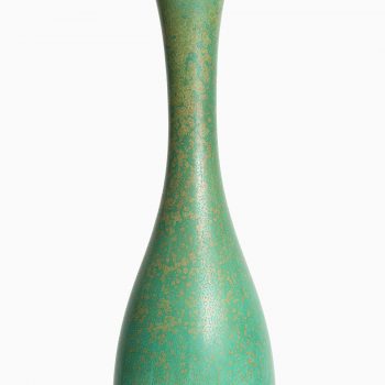 Carl-Harry Stålhane ceramic vase in green glaze at Studio Schalling