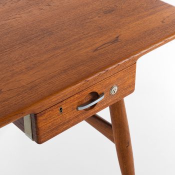 Hans Wegner desk model JH-571 in teak at Studio Schalling