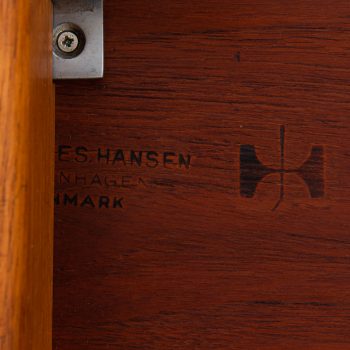 Hans Wegner desk model JH-571 in teak at Studio Schalling