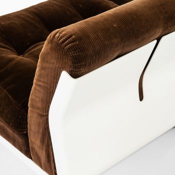 Mario Bellini Amanta sofa by C&B Italia at Studio Schalling