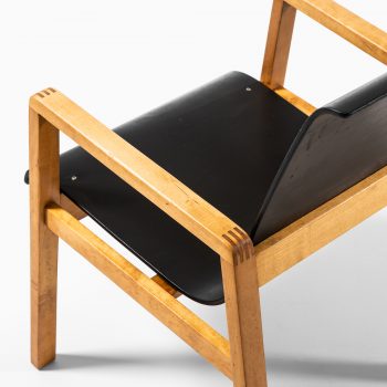 Alvar Aalto armchairs model 403 by Artek at Studio Schalling