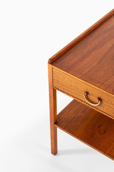 Josef Frank bedside table in mahogany and brass at Studio Schalling