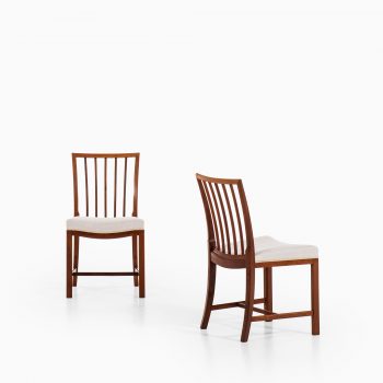 Frits Henningsen dining chairs in cuban mahogany at Studio Schalling