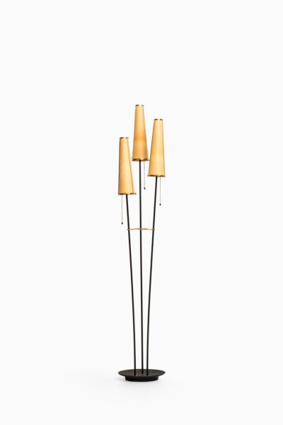 Floor lamp with 3 original lamp shades at Studio Schalling