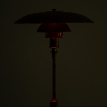 Poul Henningsen table lamp model PH 3½/2 in copper at Studio Schalling