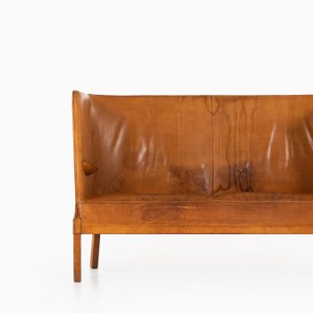 Frits Henningsen sofa in patinated natural leather at Studio Schalling