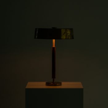 Boréns table lamp in rosewood and brass at Studio Schalling