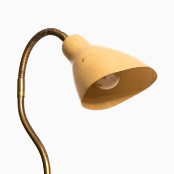 Table lamp with flexible arm at Studio Schalling
