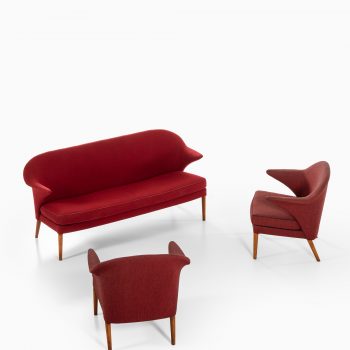 Pair of easy chairs attributed to Hans Olsen at Studio Schalling