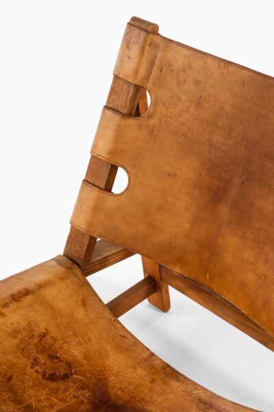 Børge Mogensen hunting easy chair model 2224 at Studio Schalling