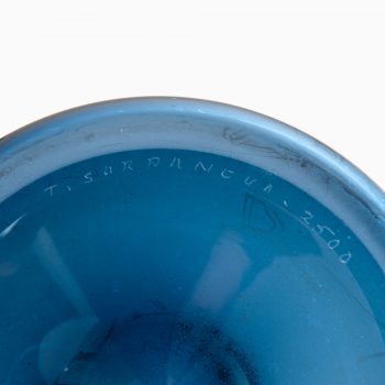 Timo Sarpaneva glass vase model Pullo at Studio Schalling