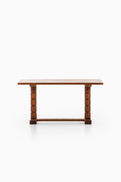 Dining table in pine in the style of Axel Einar Hjorth at Studio Schalling