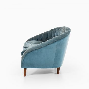 Carl Cederholm sofa by Stil & Form at Studio Schalling