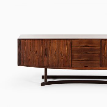 Johannes Andersen sideboard model HB20 at Studio Schalling