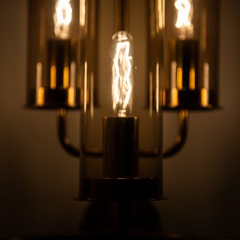 Hans-Agne Jakobsson wall lamps model V-169/5 at Studio Schalling
