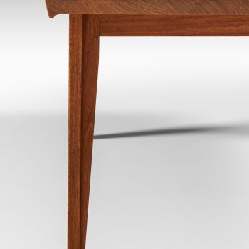 Finn Juhl coffee / side table model 533 in teak at Studio Schalling