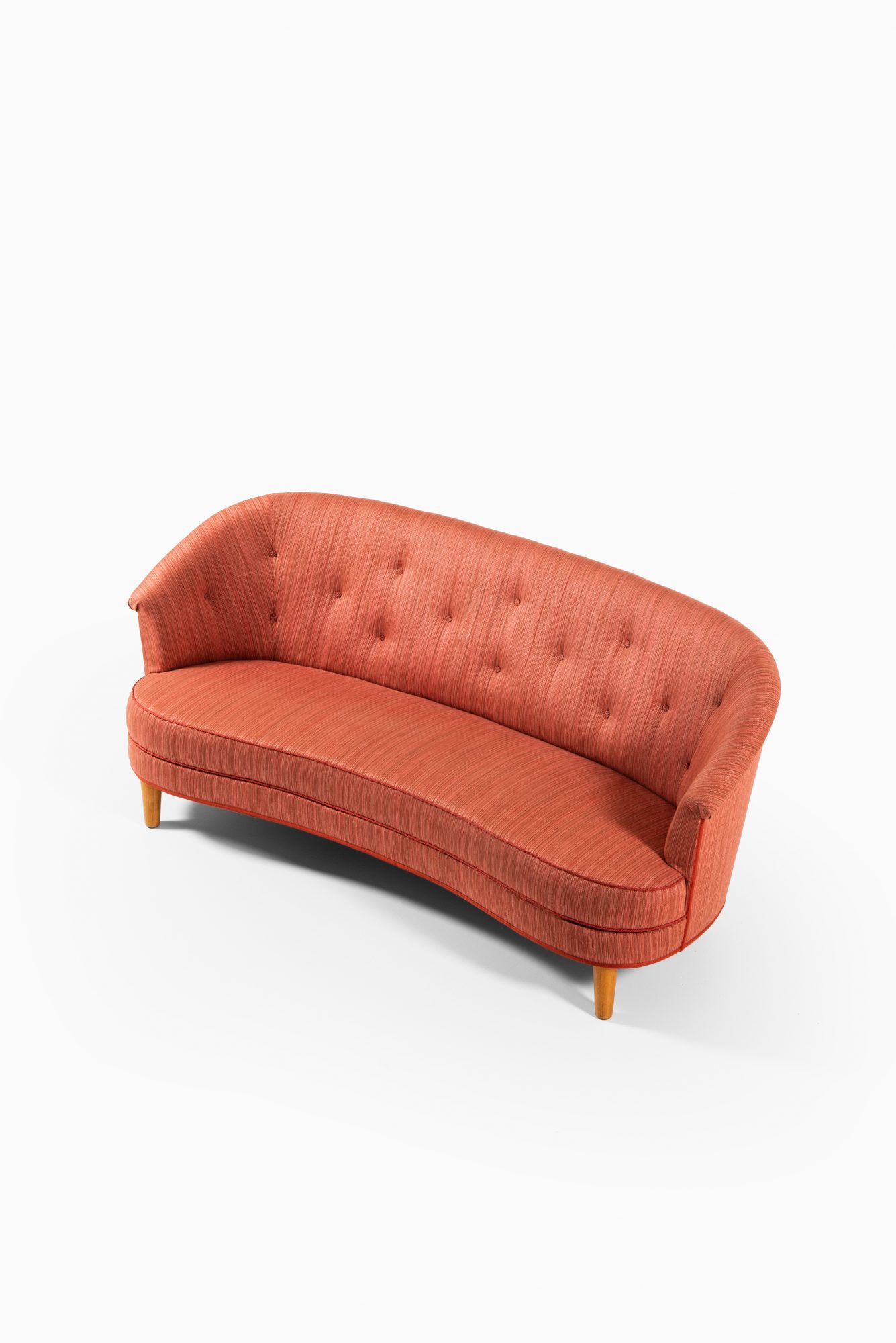 Carl Malmsten Roma sofa in red fabric at Studio Schalling