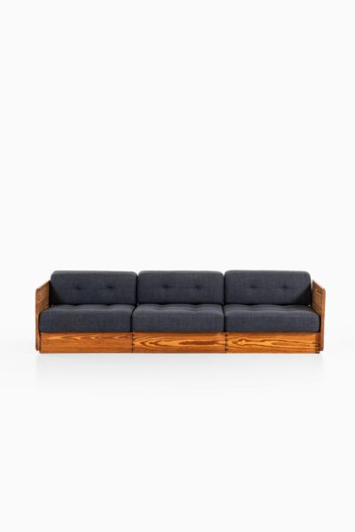 Sofa in oregon pine by unknown designer at Studio Schalling