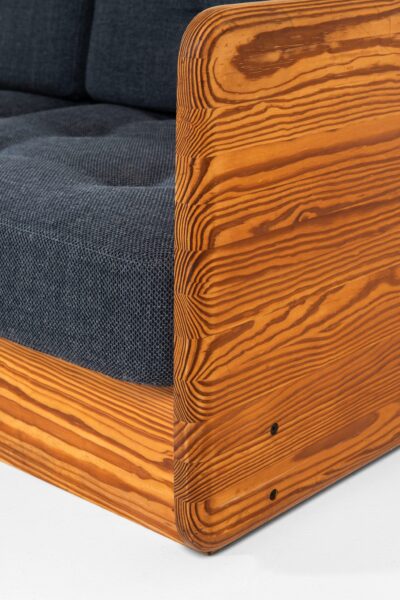 Sofa in oregon pine by unknown designer at Studio Schalling