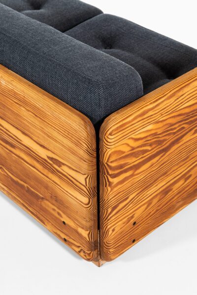 Sofa in oregon pine by unknown designer at Studio Schalling