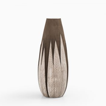 Anna-Lisa Thomson ceramic floor vase model Paprika at Studio Schalling