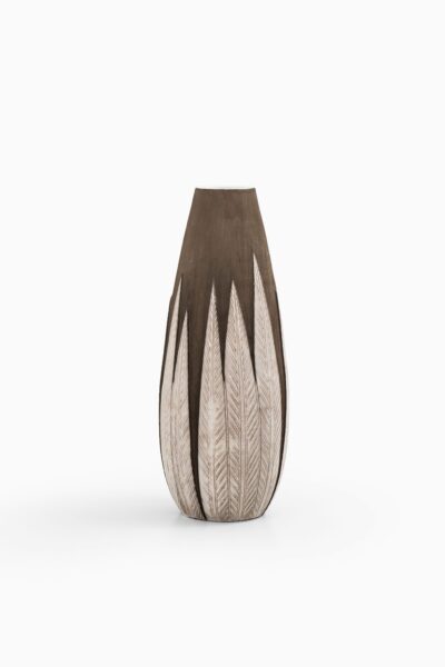 Anna-Lisa Thomson ceramic floor vase model Paprika at Studio Schalling