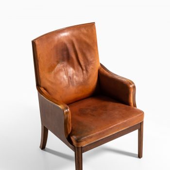 Frits Henningsen easy chair in mahogany at Studio Schalling