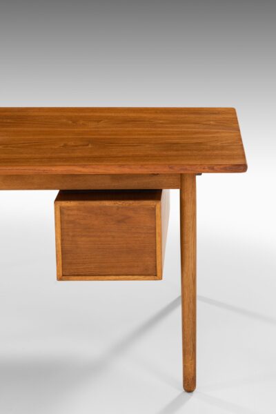 Poul Volther desk in teak and oak by FDB Møbler at Studio Schalling