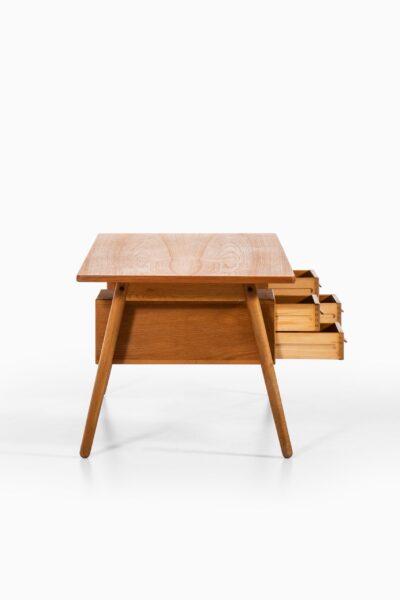 Poul Volther desk in teak and oak by FDB Møbler at Studio Schalling