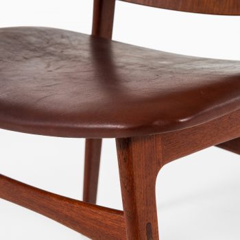 Børge Mogensen shell chairs model 122 in teak at Studio Schalling