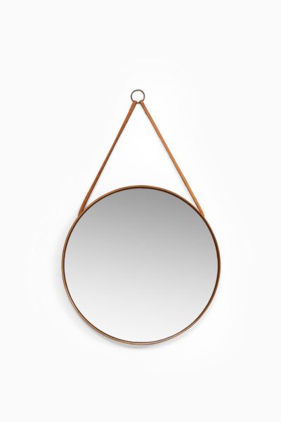 Round mirror in pine, brass and leather at Studio Schalling